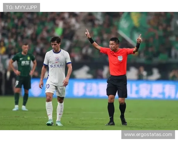 球天下体育深度挖掘足球文化与体育精神，推动体育知识普及与全民健身热潮的持续发展